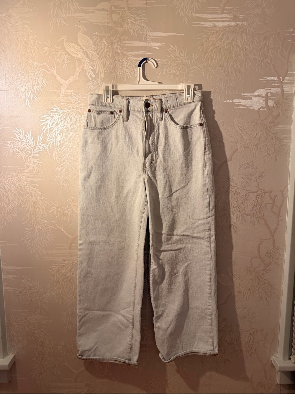 Madewell Straight-Leg Jeans in Off-White